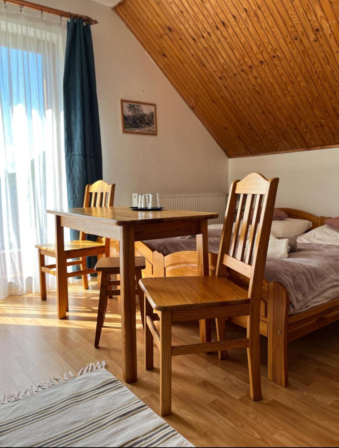 Villa Lúčky エクステリア 写真