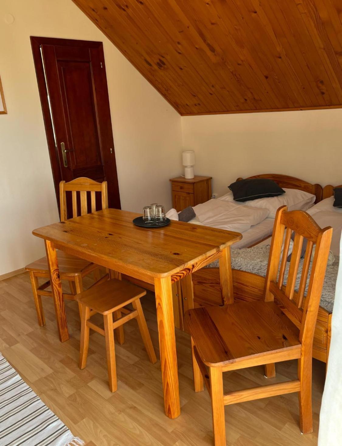 Villa Lúčky エクステリア 写真