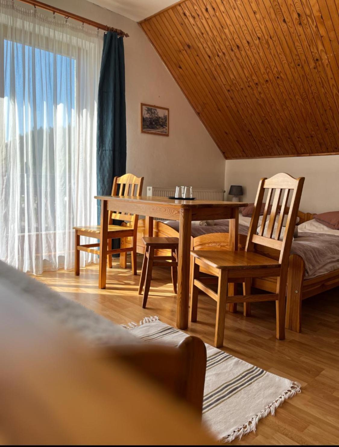 Villa Lúčky エクステリア 写真